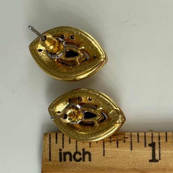 Classy Accessory Set Vintage Black and Faux Pearl Jewelry  Necklace and Earrings - Picture 13 of 16